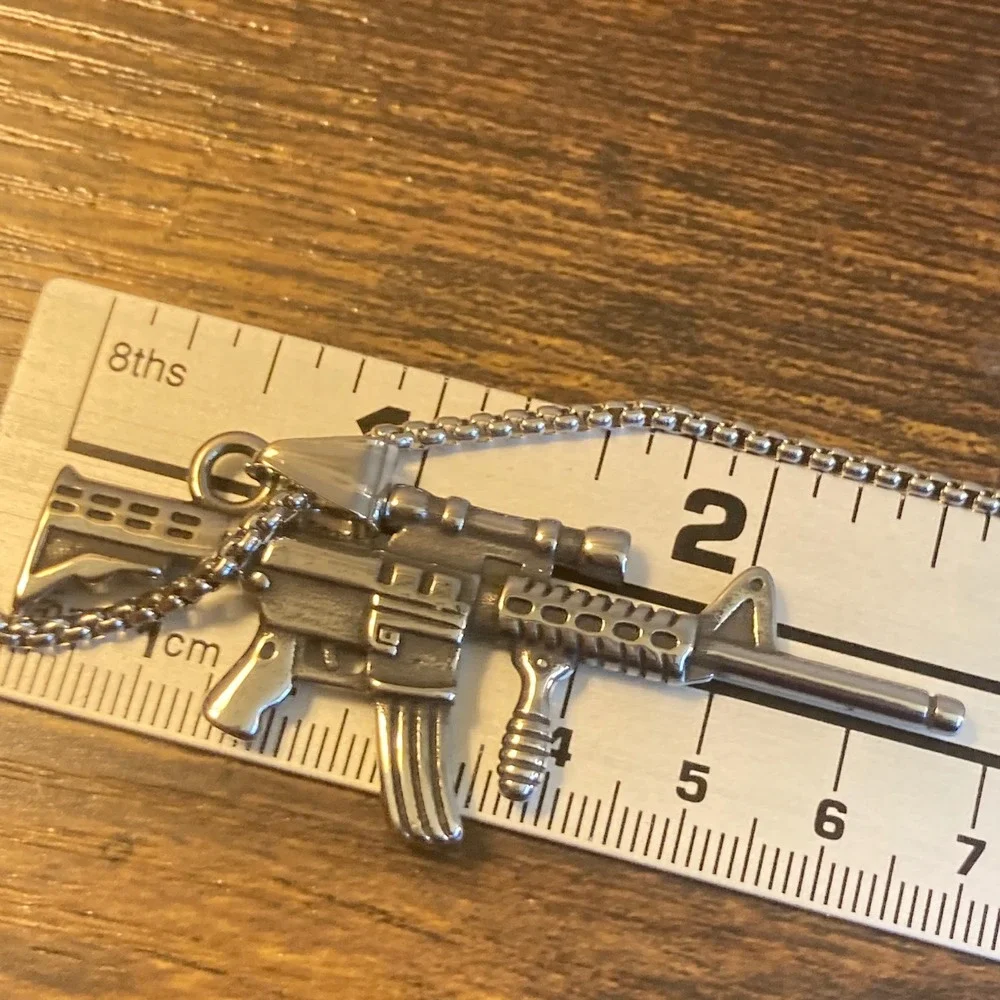 M4 Carbine AR-15 Rifle Pendant Necklace US Military Stainless Steel 23